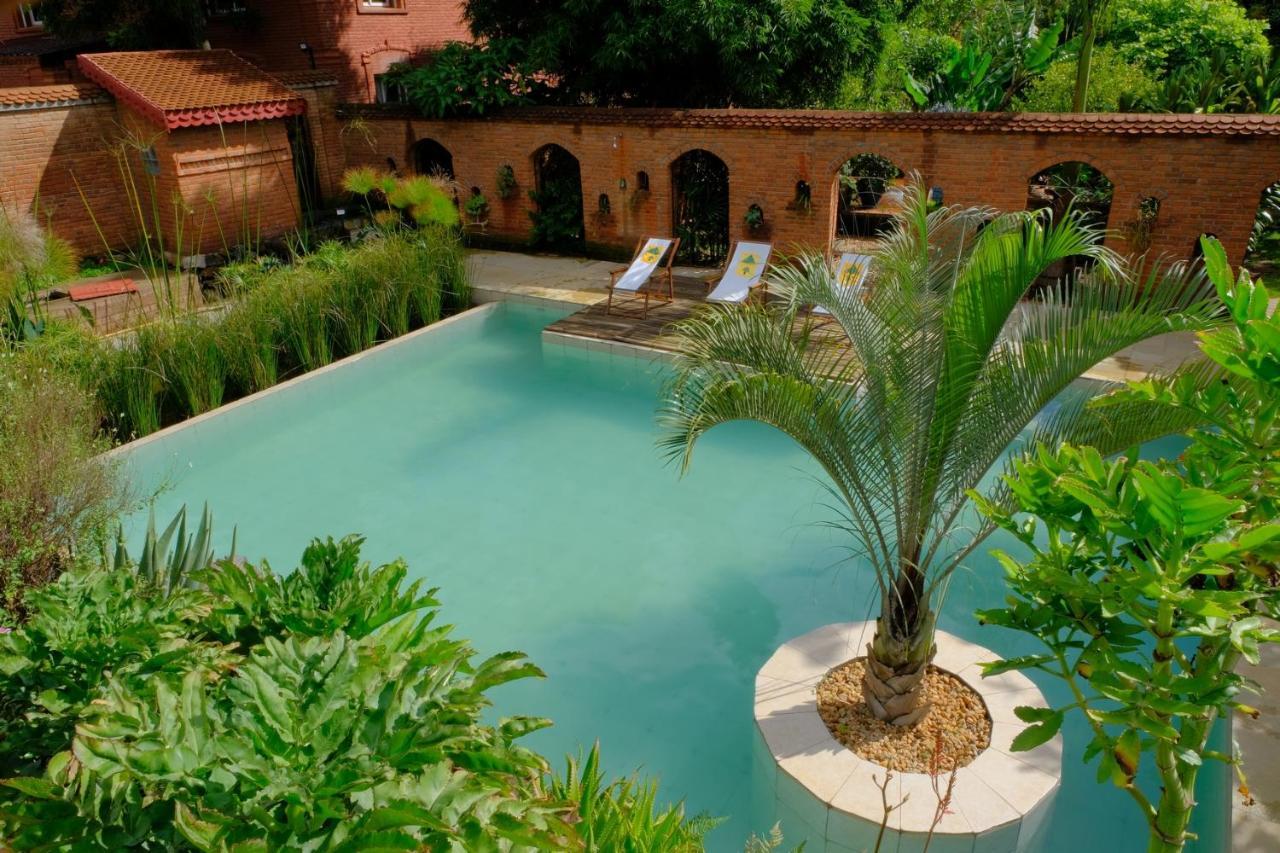 Eco Lodge Les Chambres Du Voyageur Antsirabe Exterior photo